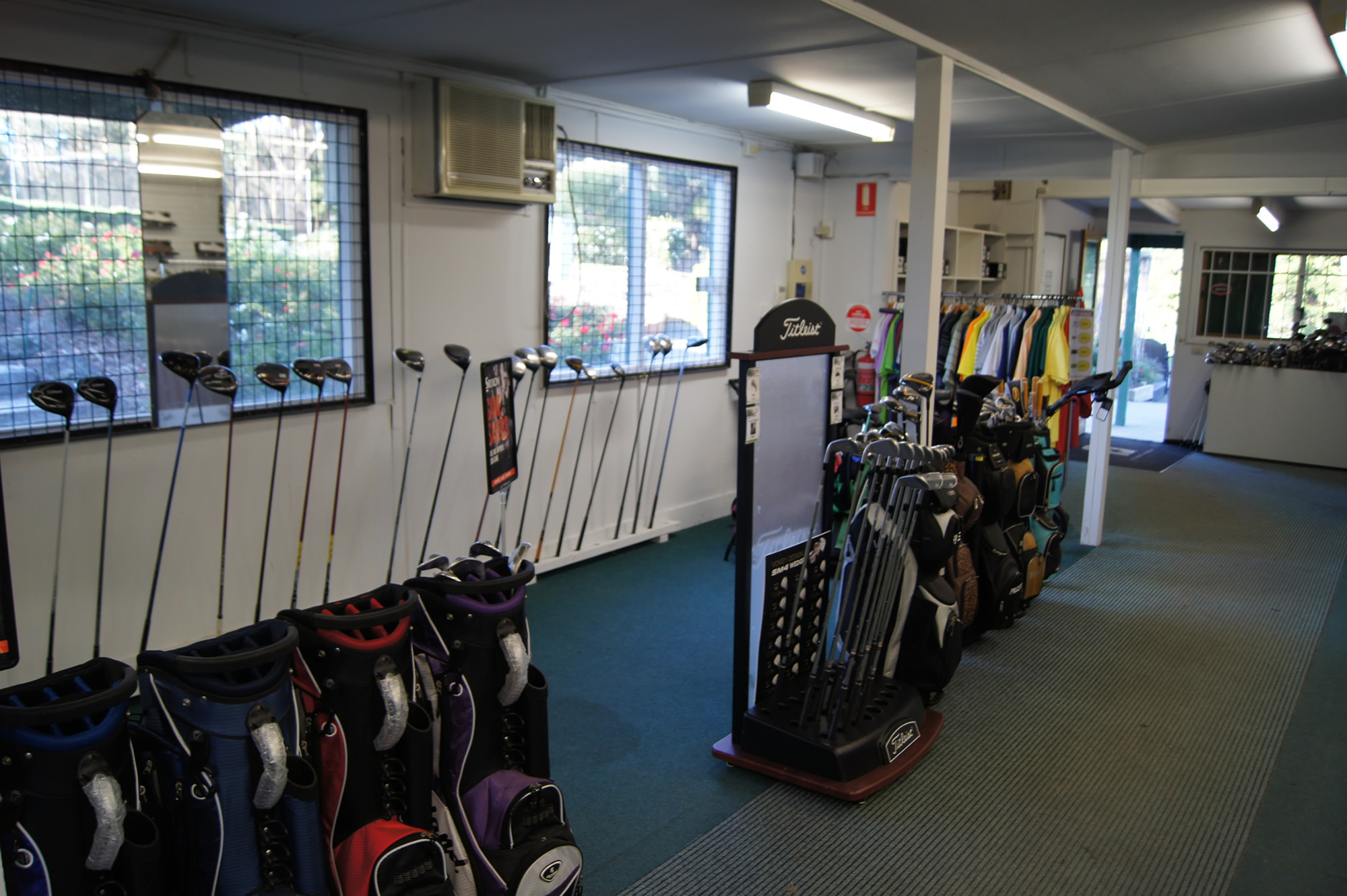 PRO SHOP Berwick Montuna Golf Club PRO SHOP Berwick Montuna Golf Club